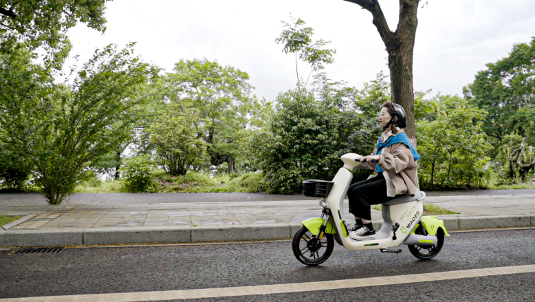 校園共享電動車出行更方便 校園共享電動車出行更方便
